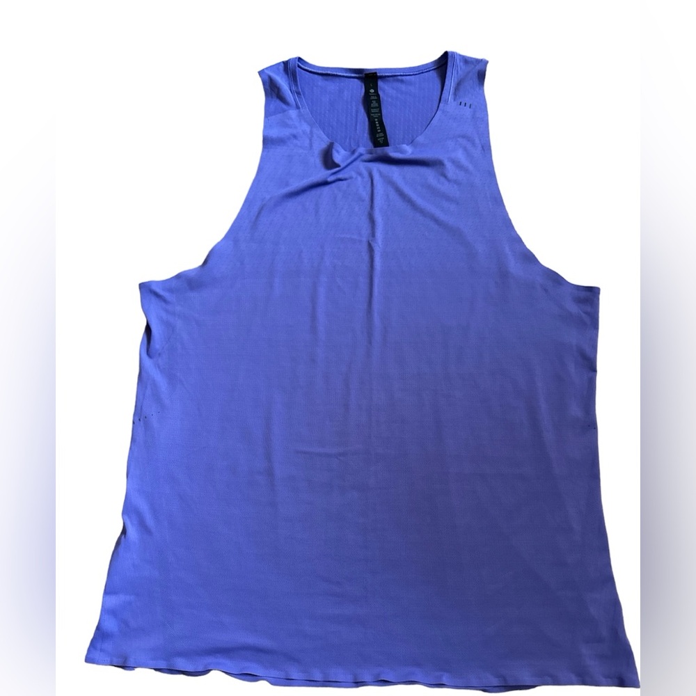 Fast and Free
Singlet *Breathe Tank Top LULULEMON